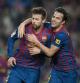 Gerard Piqué y Cesc Fàbregas celebran el primer gol del Barça ante el Zaragoza