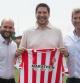 El accionista del Girona y presidente del Bolívar podría debutar profesionalmente con el cuadro boliviano a sus 52 años