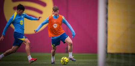 El Barça prepara la visita del Mallorca con Araujo a tope y dos 'refuerzos' del filial