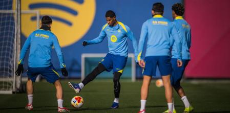 Entrenamiento del FC Barcelona previo a la incorporación de Joao Cancelo