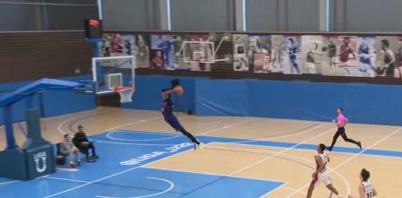 Matazo de Dabone para el Barça Atlètic ante el Casademont Zaragoza