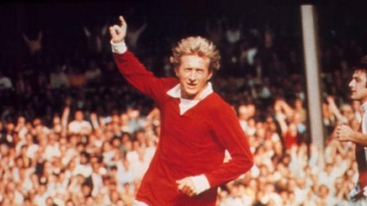 Denis Law sufre Alzheimer y demencia vascular