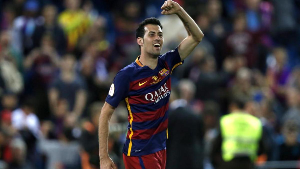 El Barça rinde homenaje a Busquets tras el anuncio de su retirada