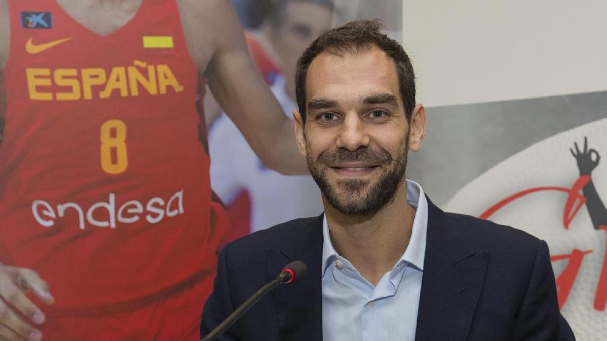 Calderón da positivo y se suspende el estreno de su documental