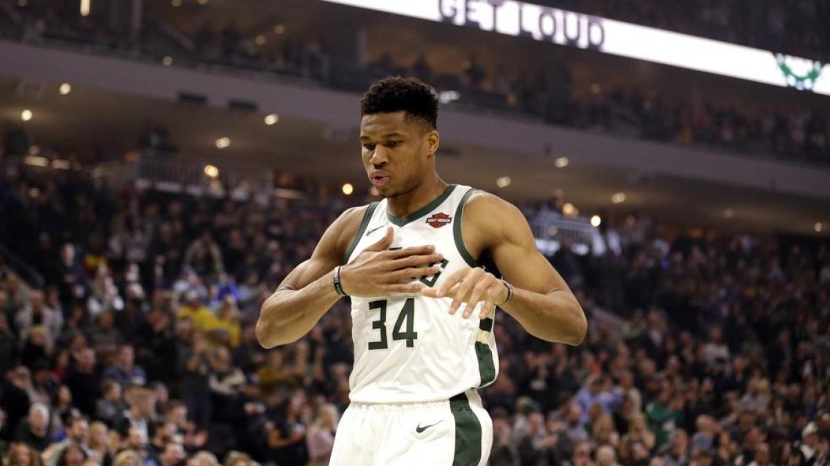Anteto corta la mala racha de los Bucks