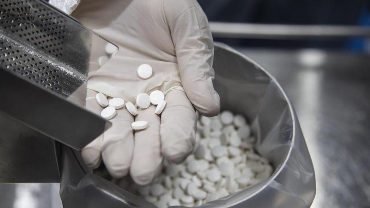 Los nuevos medicamentos esenciales contra el coronavirus del listado de Sanidad