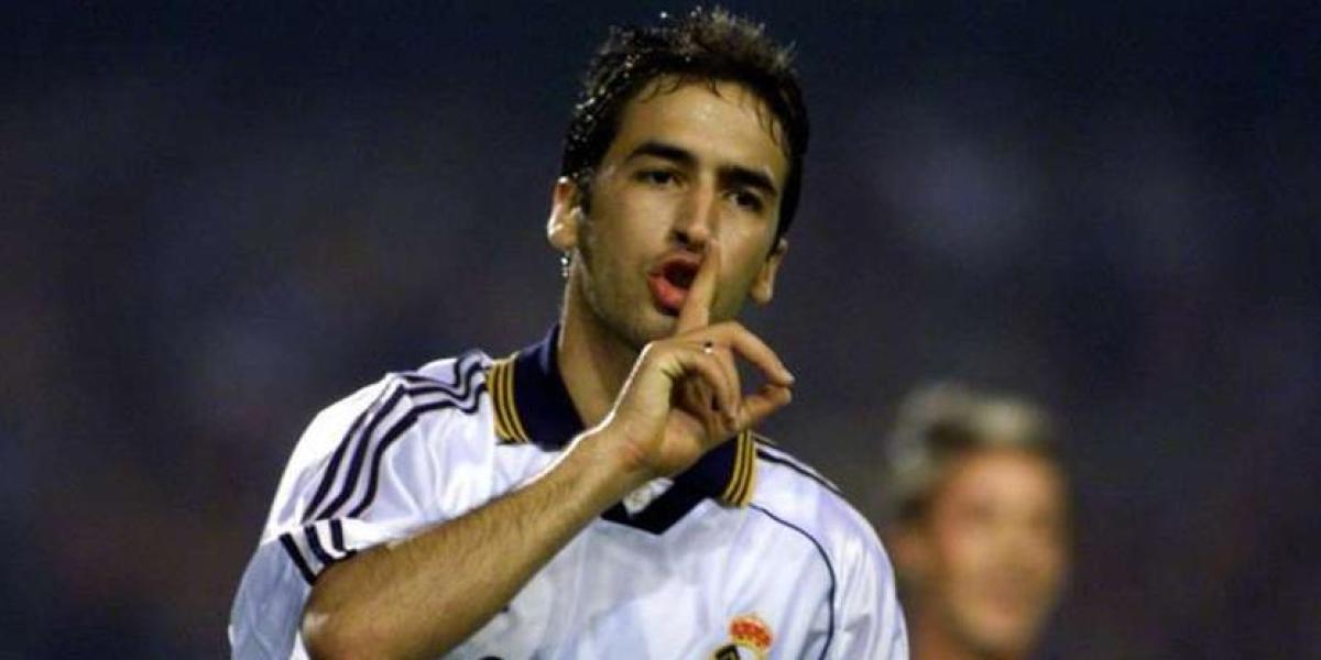 Se cumplen 25 años del gesto de Raúl en el Camp Nou