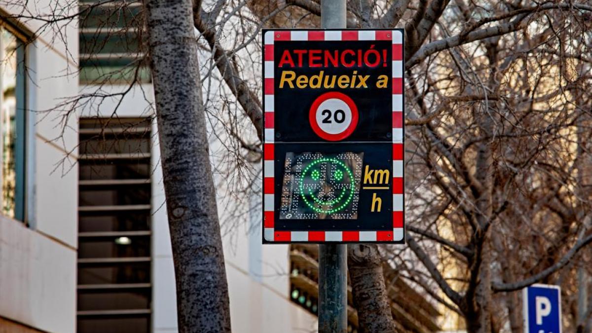 Estos son los 17 radares que ya están en marcha en las calles de Barcelona