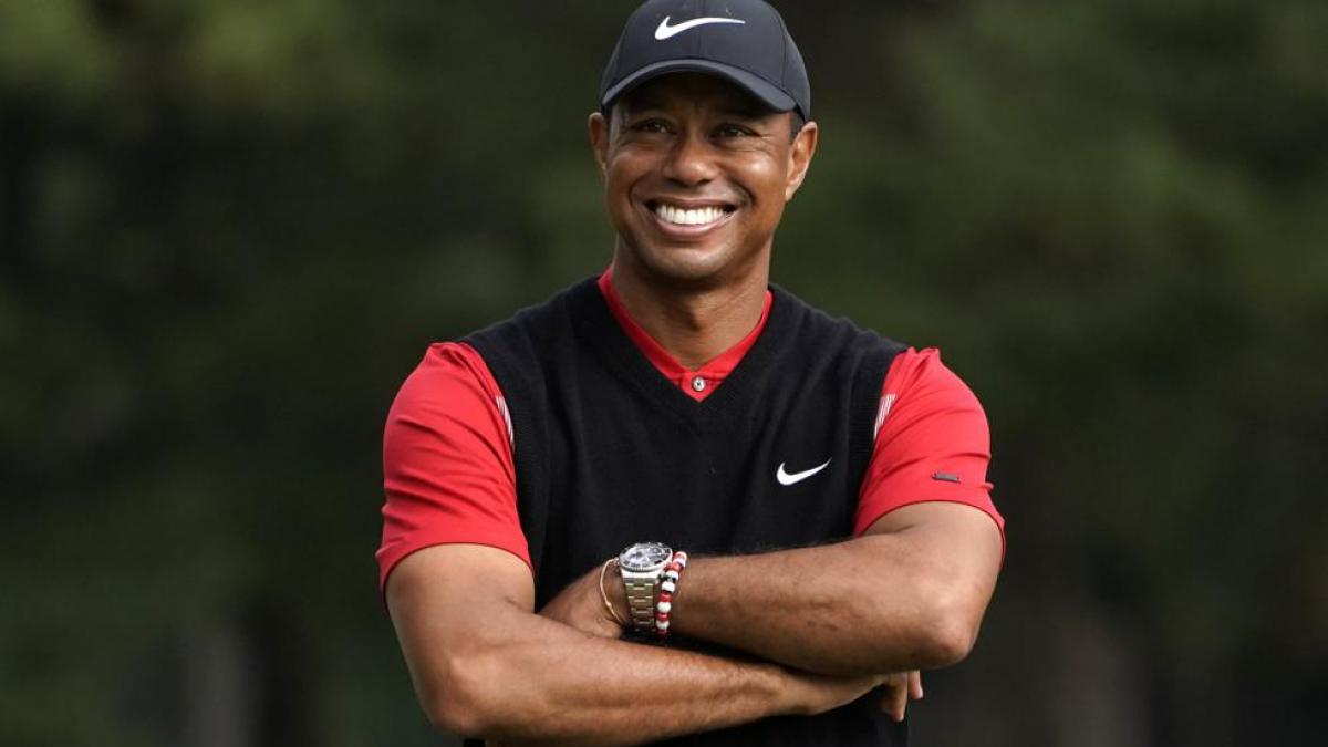 Tiger Woods llega a Augusta para probarse antes del Masters