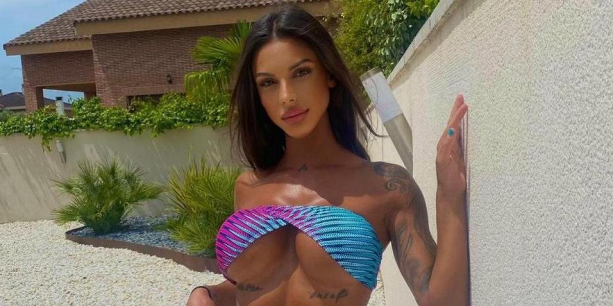 Alba Casillas prende las redes con su nuevo y explosivo posado en bikini: ¿Esto es real?