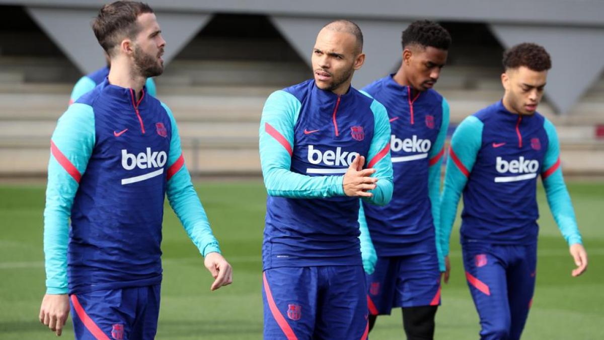 El otro problema para el fair play, los jugadors que no se quieren ir