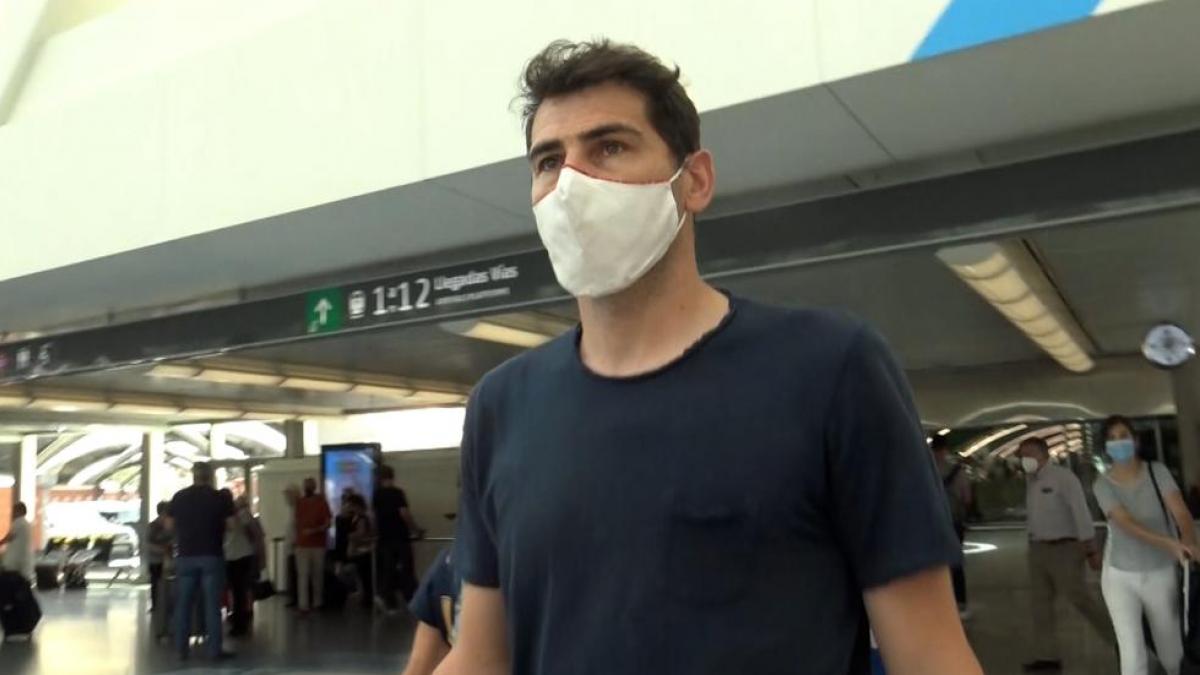 Casillas: Si el Real Madrid es campeón, mejor, pero sería bueno que ganase uno que no gana nunca