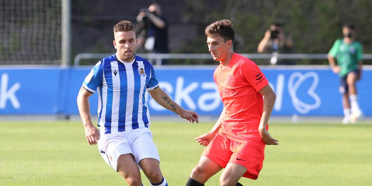 Cuatro jugadores sin dorsal del primer equipo