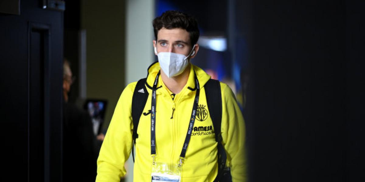 Pau Torres y Gerard Moreno, titulares