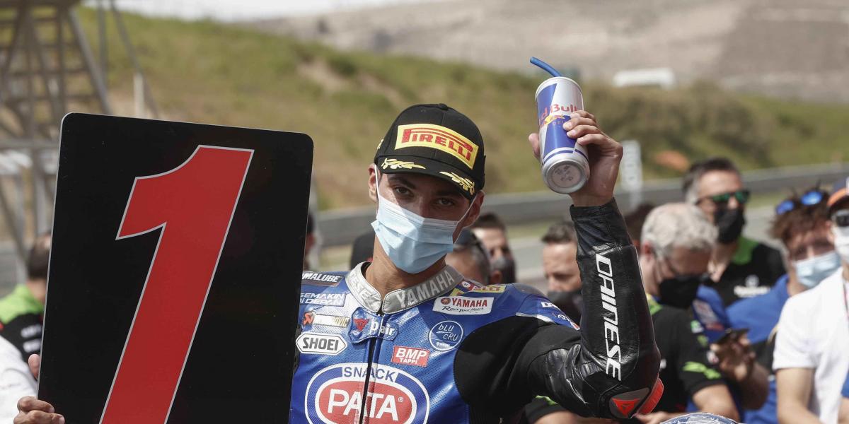Razgatlioglu gana la carrera 2 en Navarra y alcanza al líder Rea