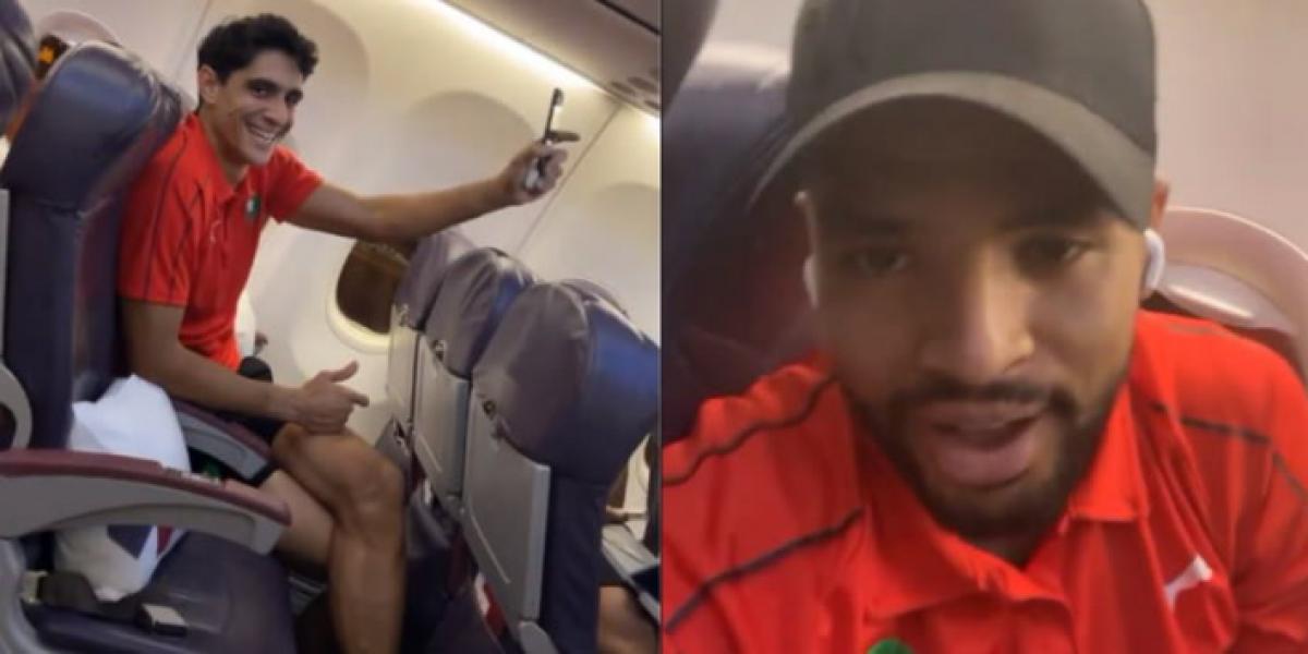 Bono y En-Nesyri, en el avión que llevó a la selección marroquí de vuelta, tras el intento de golpe de estado en Guinea Ecuatorial