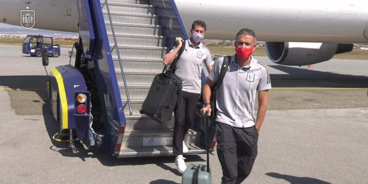 La selección de Luis Enrique ya está en Pristina