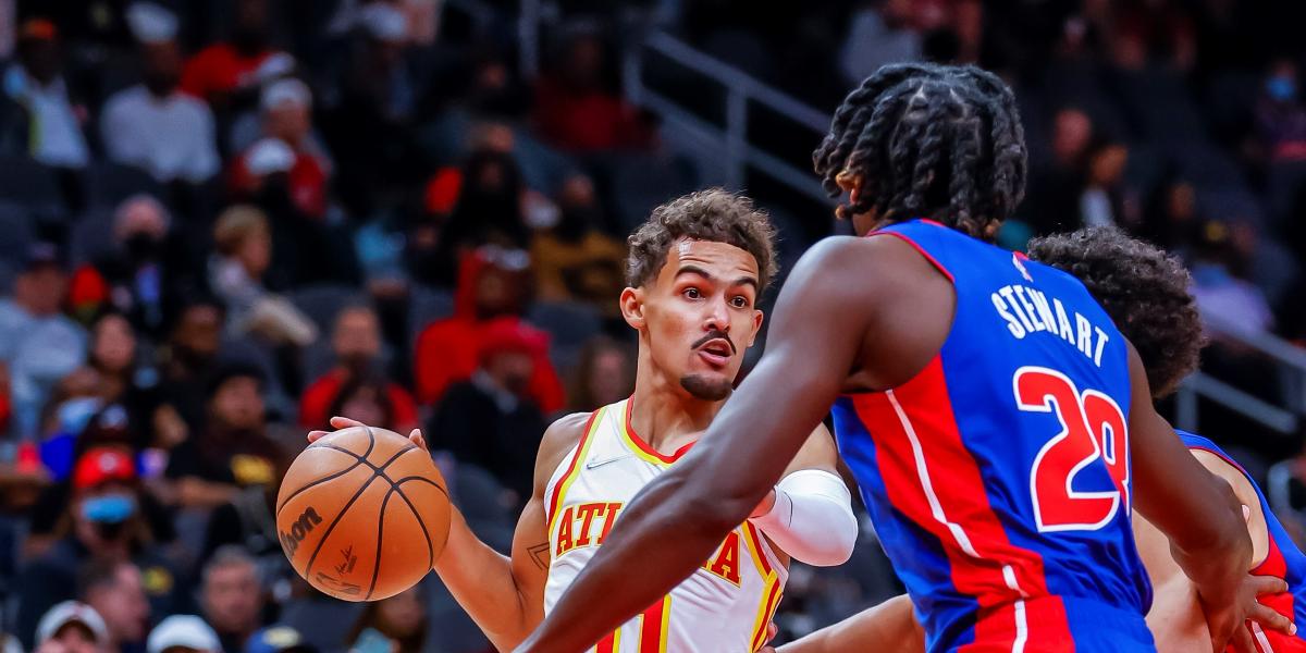 Trae Young lidera la victoria de los Hawks ante los Pistons
