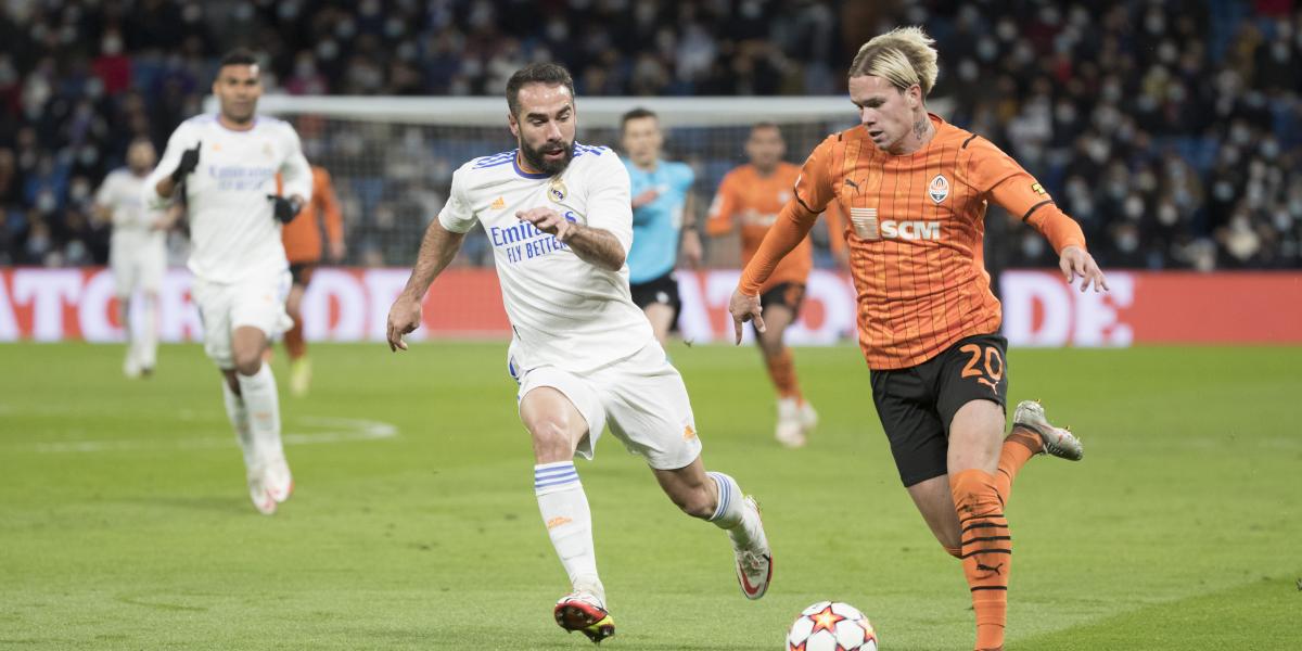 El Shakhtar reclama penalti de Mendy y avisa con un tiro al palo