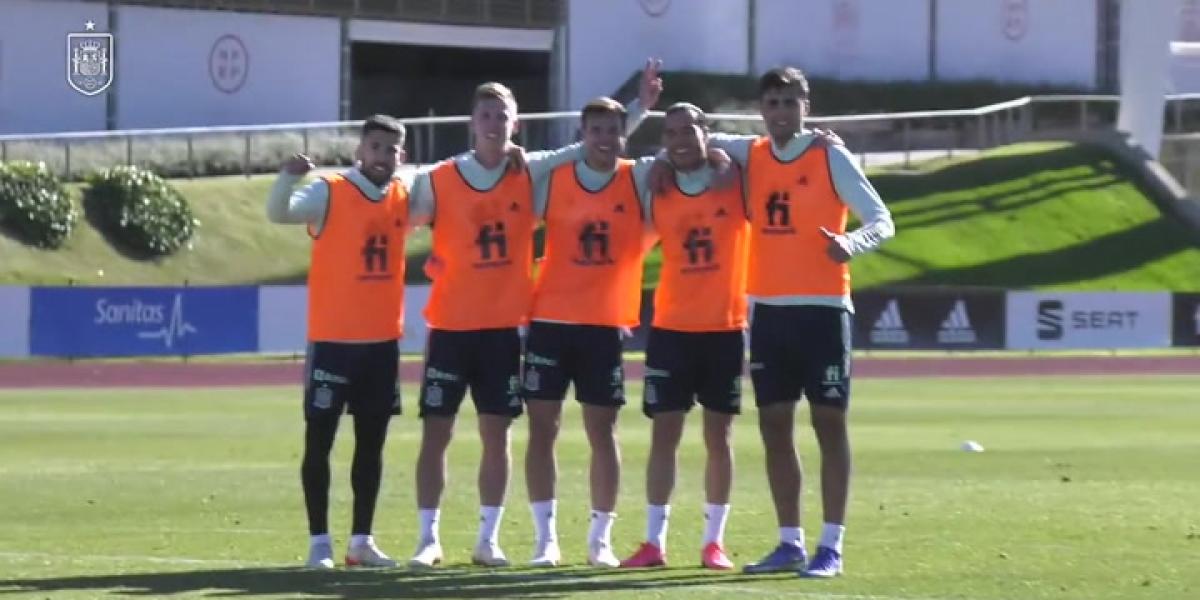 Último entrenamiento de la selección antes de viajar a Georgia