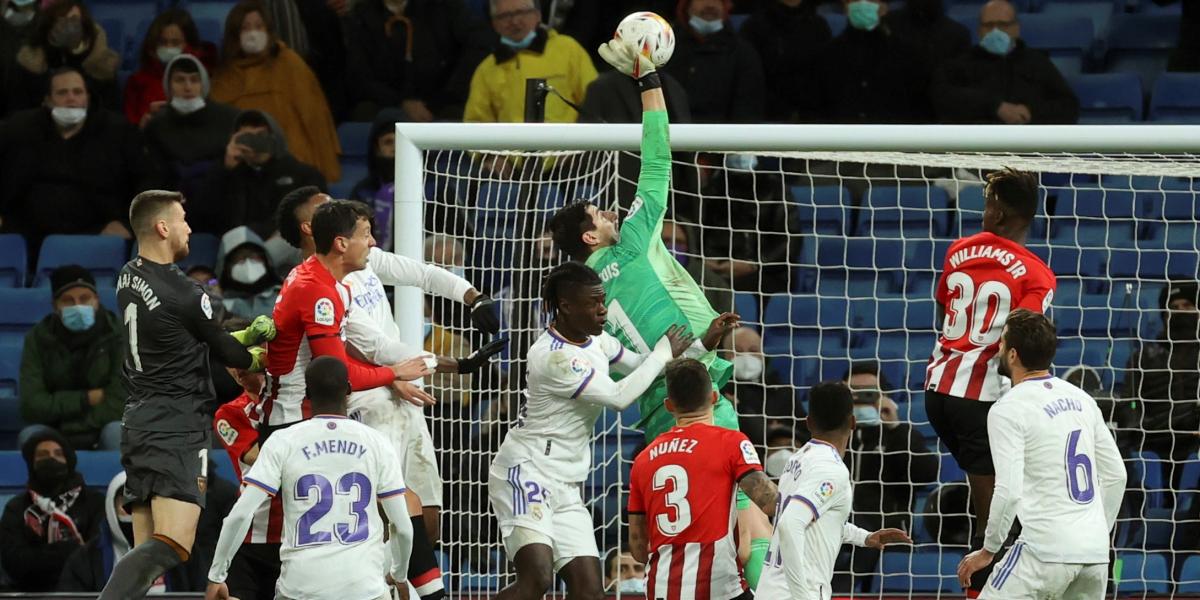 El Athletic juega como nunca en el Bernabéu, pero pierde como siempre