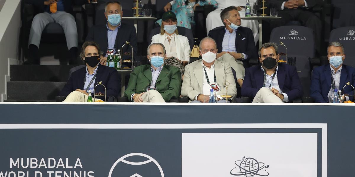 Nadal almorzó en Abu Dabi con el Rey Juan Carlos, quien da negativo en la PCR