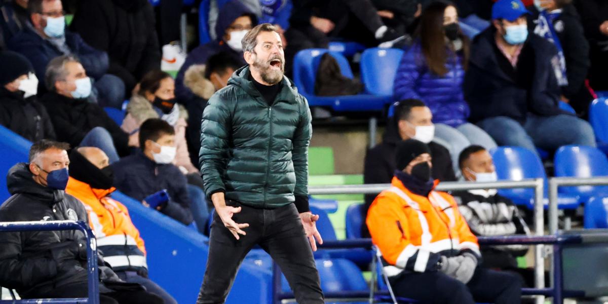 Ángel Martín: La renovación de Quique se planteará seguro en su momento