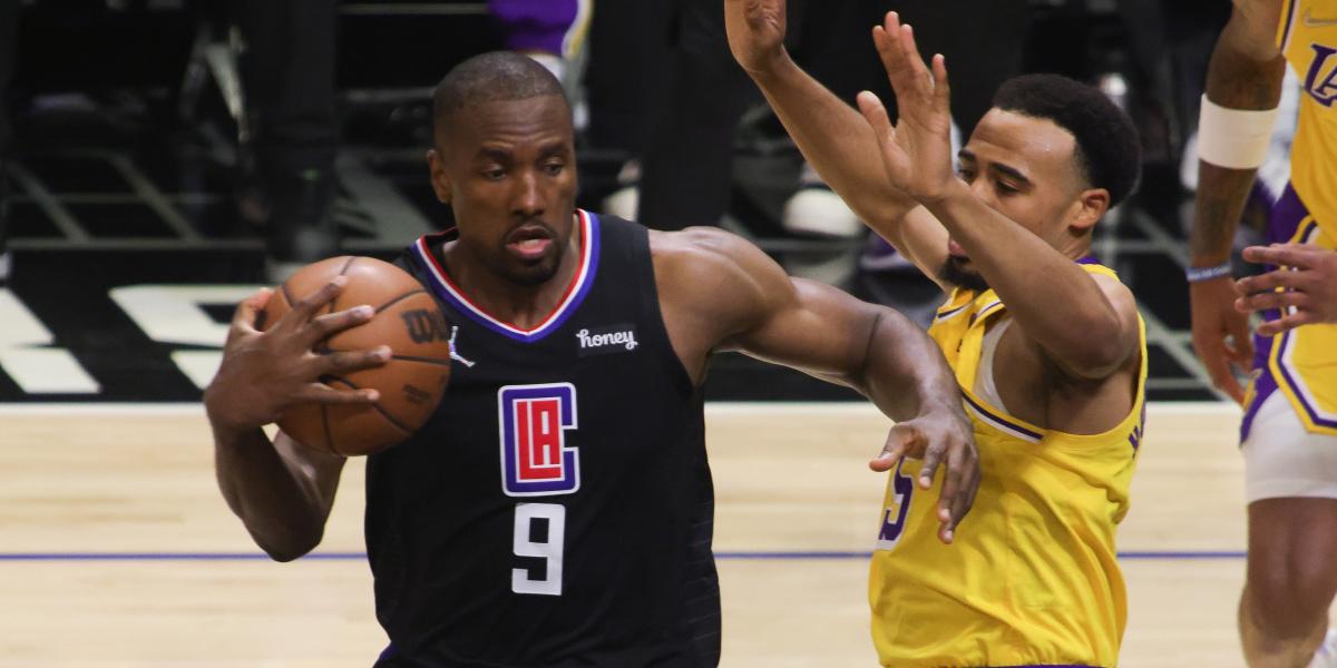 ¡Serge Ibaka, a los Milwaukee Bucks!