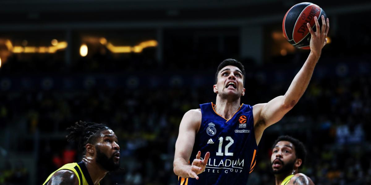 El Madrid ata a Alocén hasta 2025