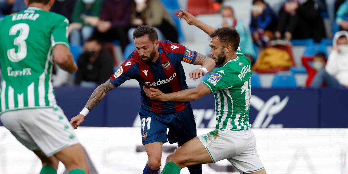 Pellegrini confirma que Pezzella estará ante el Granada