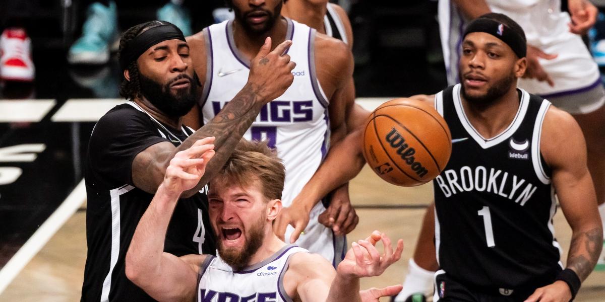 Los Nets remontan 28 puntos y ganan el derbi al ritmo del novato Thomas