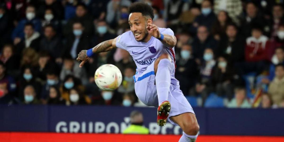 Solo Ronaldo, Romario y Kubala superan el inicio goleador de Aubameyang