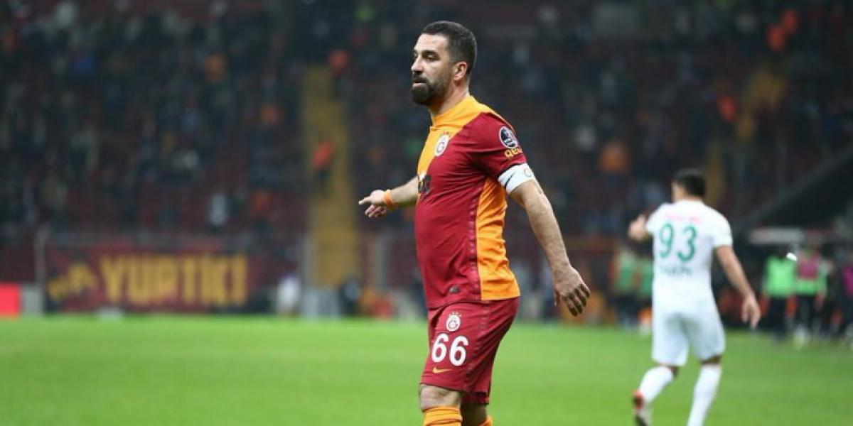 Domènec Torrent se cansa de Arda Turan, que no jugará más