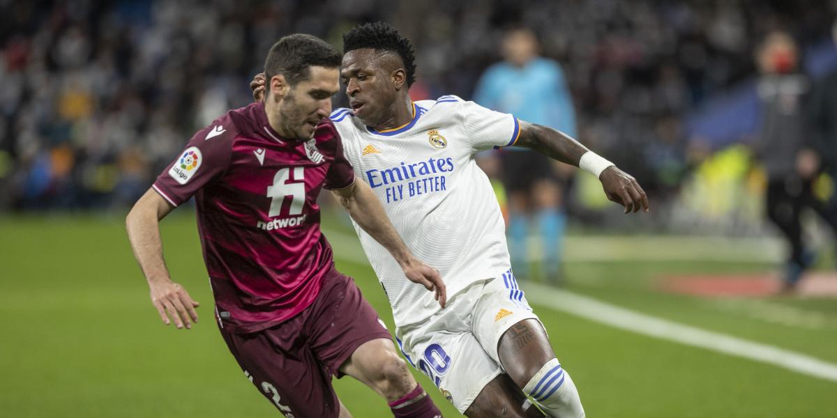 El 1x1 de la Real en el Bernabéu