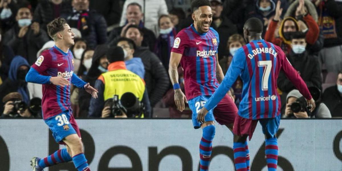 Xavi apuesta por el tridente Adama-Auba-Ferran en Turquía