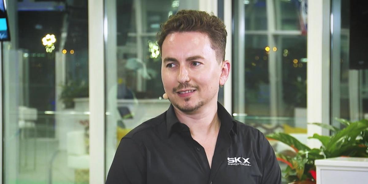 Jorge Lorenzo se desnuda para La Caja de DAZN