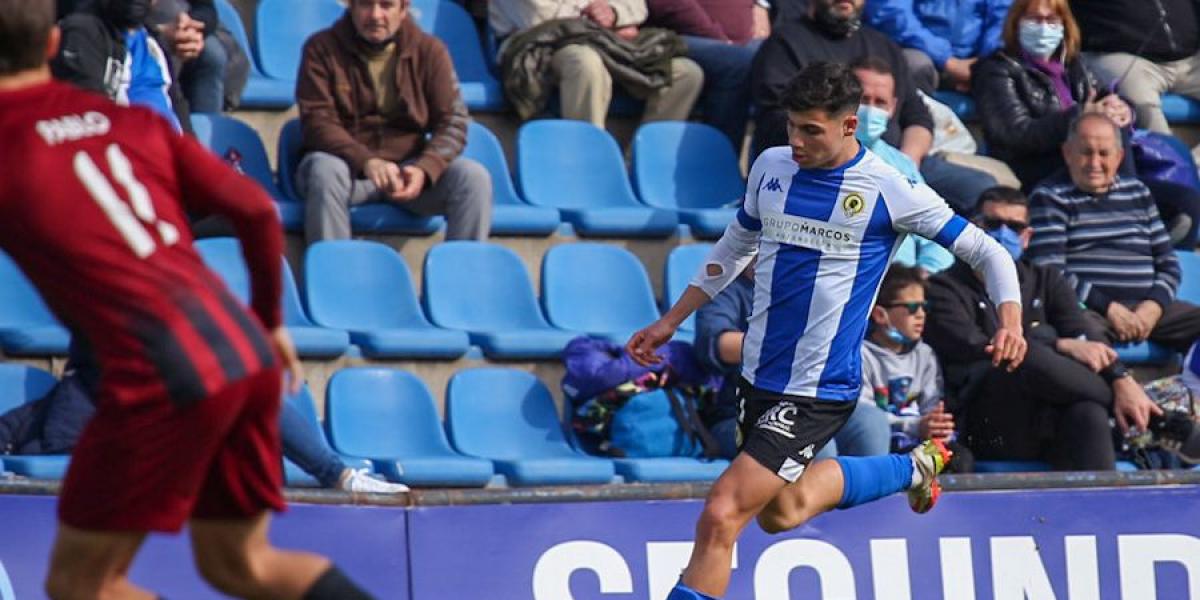 El Hércules cumple un siglo en su hora más oscura