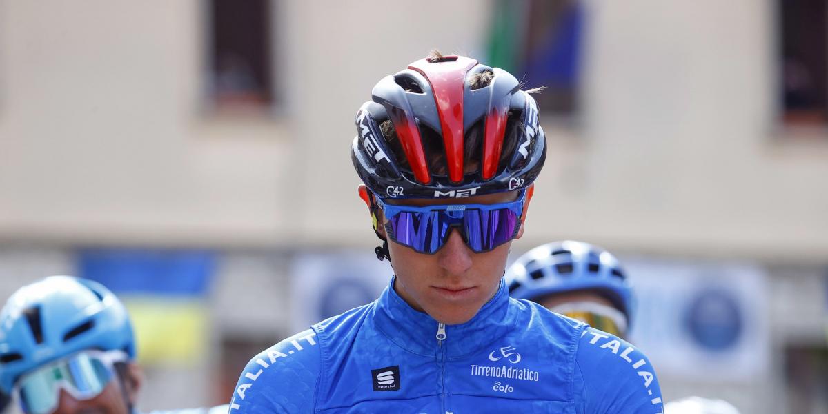 Los favoritos del Tour afilan la forma a un mes del comienzo