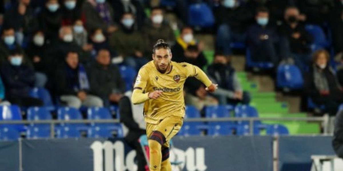 El uruguayo Cáceres, la remota baza del Levante para estar en Qatar 2022