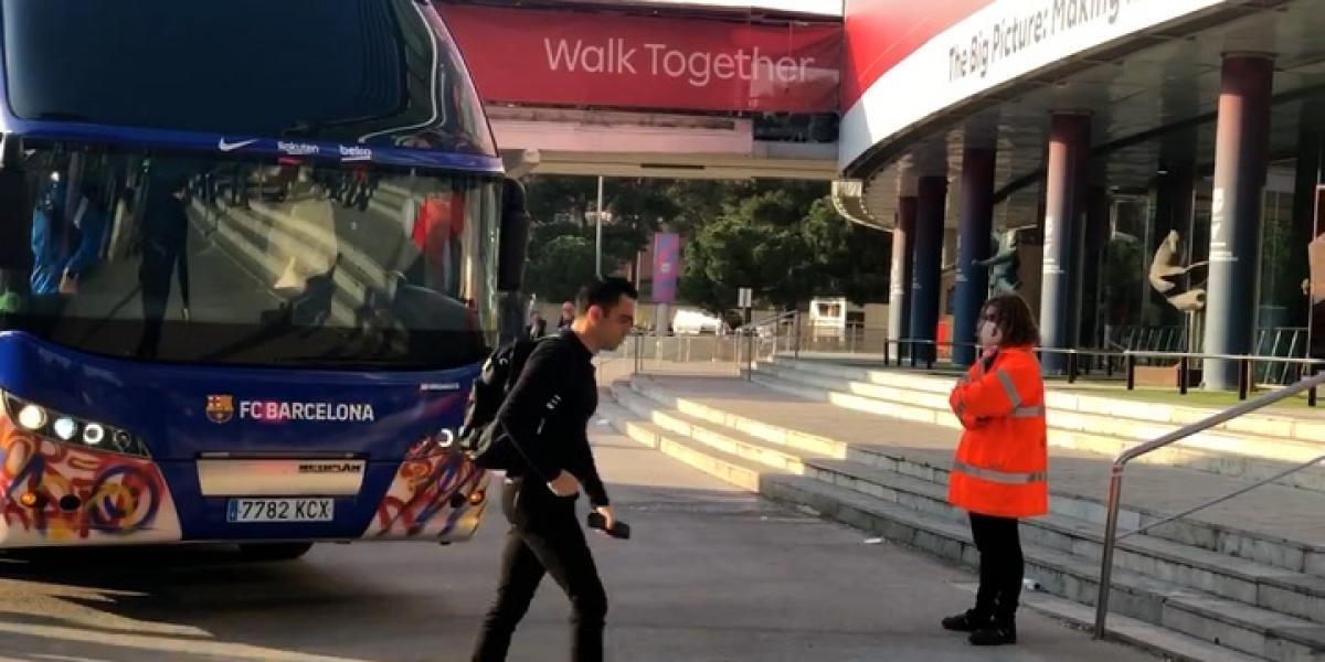 Xavi tira de sorprendentes rotaciones ante el Cádiz