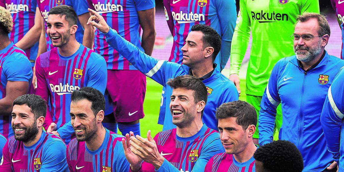 Xavi y los cuatro capitanes, sin descanso