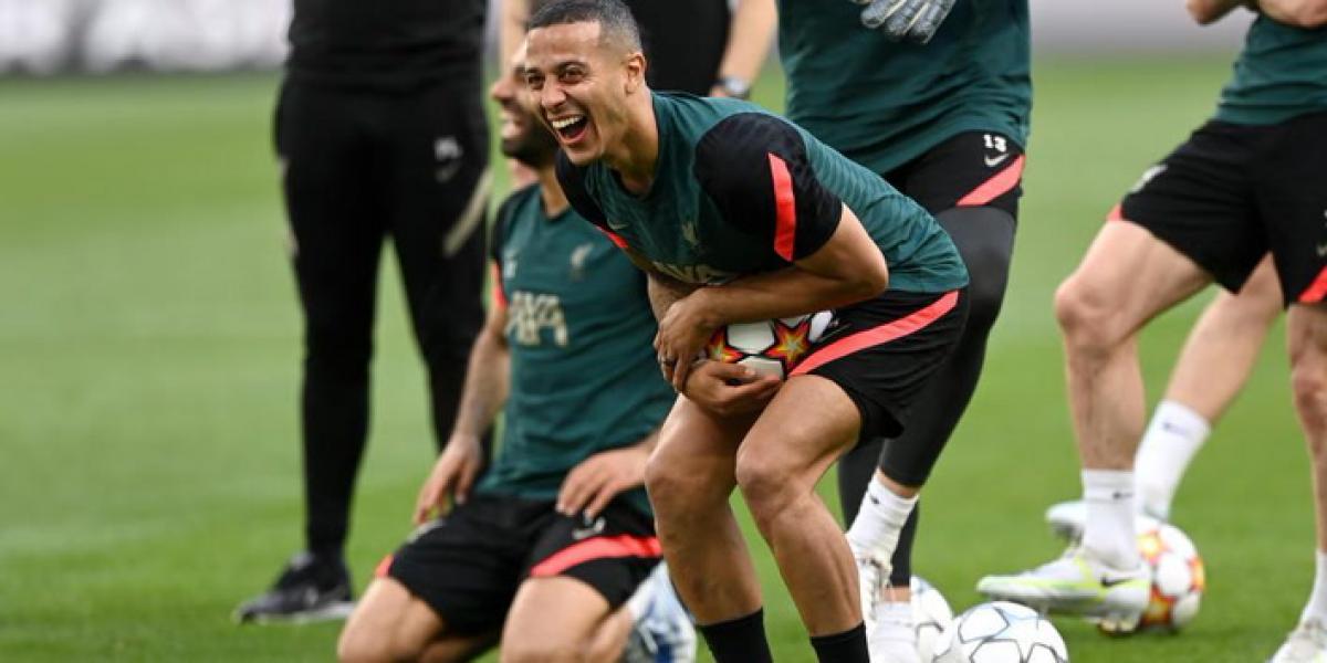 Thiago entrena con normalidad y apunta al once