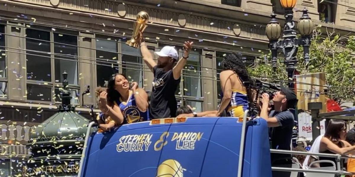 Los Warriors llenan las calles de San Francisco