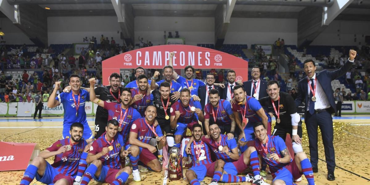 El Barça amplía su reinado de tripletes