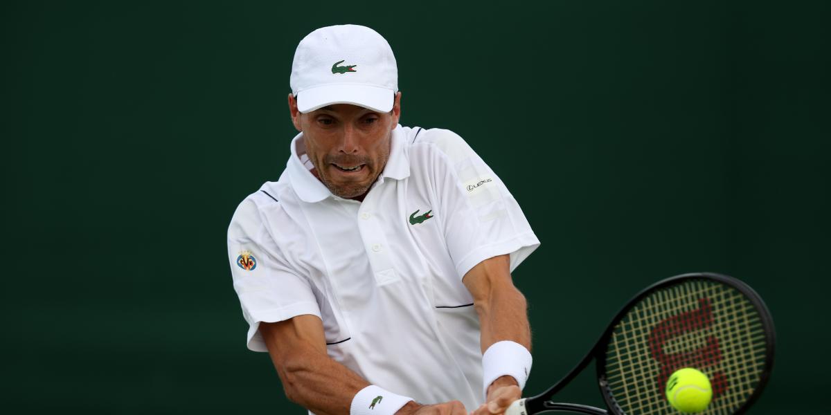Bautista aplasta a Balazs en Wimbledon