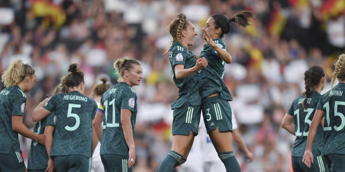 Alemania, con todo de cara para plantarse en semis