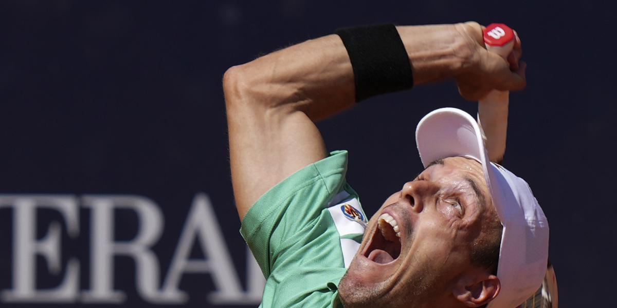 Bautista supera a Ramos y espera rival en la final de Kitzbühel
