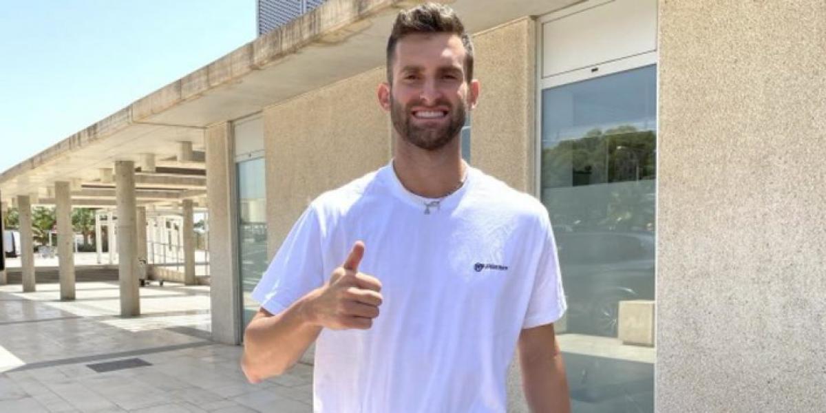 Leo Baptistao, nuevo jugador del Almería