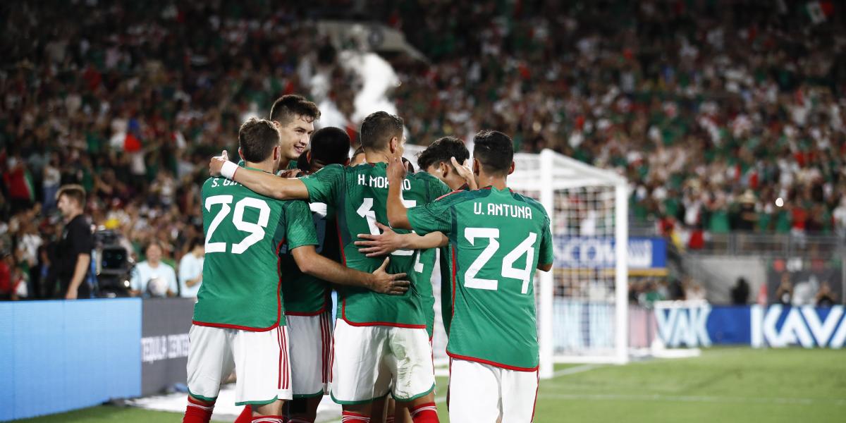 1-0: Hirving Lozano da el triunfo a México ante Perú