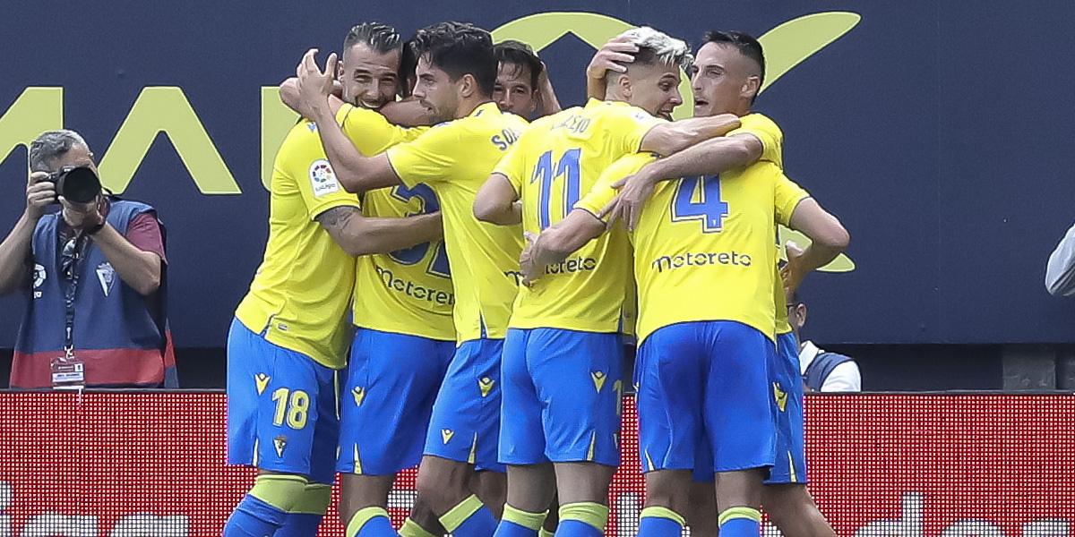 Así ha sido el Valencia 0 - 1 Cádiz: resumen, resultado y goles | LaLiga Santander
